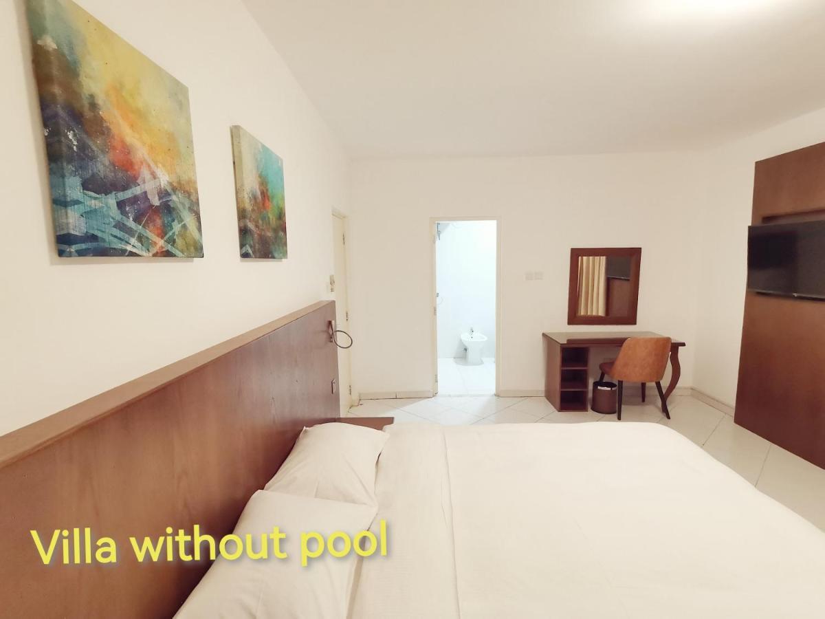 J5 Four Bedroom Villa Holiday Home In Al Wasl For Families Only Дубай Екстер'єр фото